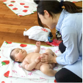 ベビーマッサージママと赤ちゃんのイメージ